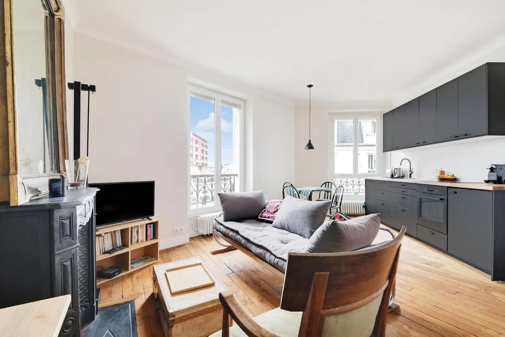 Apartment Guestready - Parisian Elegance In The 19th Arr.